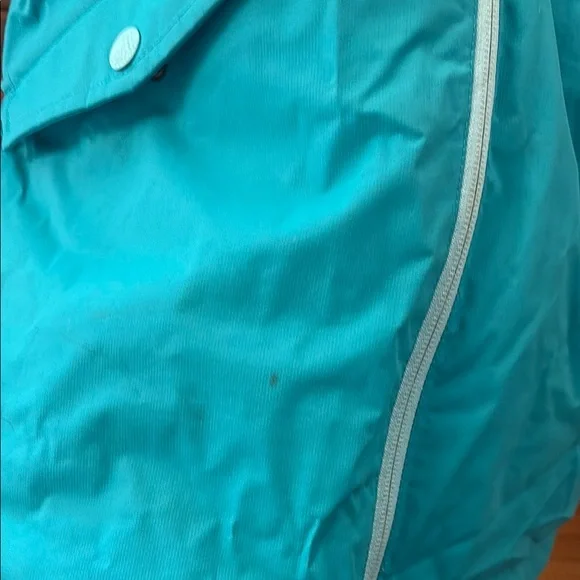 The North Face green ski jacket - Picture 14 of 14